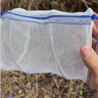 Portable Mesh Field Cage